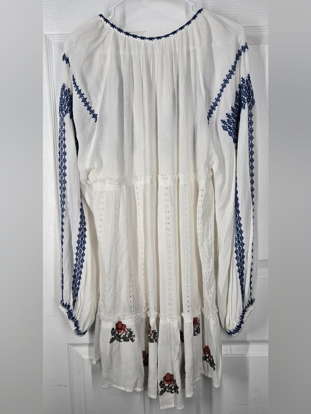 Free People Wild Horses Embroidered Mini Dress Medium White Blue Boho - Picture 8 of 15